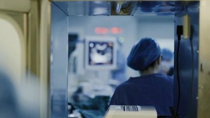 女性有染色体罗氏易位在江阴市做试管养囊成功率高吗？试管移植后需要保胎吗！